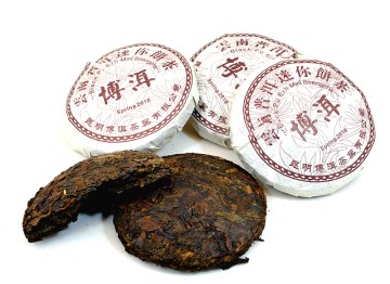 China Pu-Erh Mini Beeng Cha 10 Stück