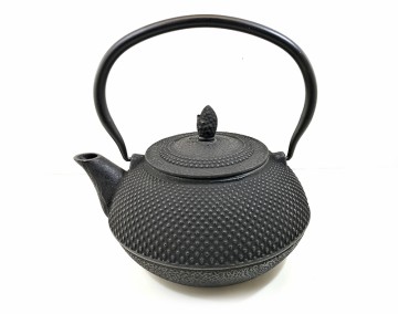 Eisenkanne 'Tetsu' schwarz 1,2 l für 1,2 Liter